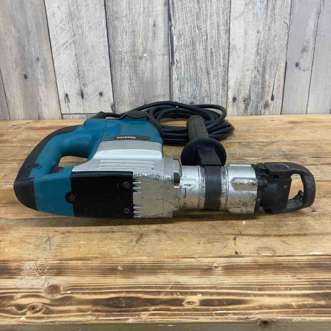 マキタ(makita) 電動ハンマ HM0830 【東大和店】
