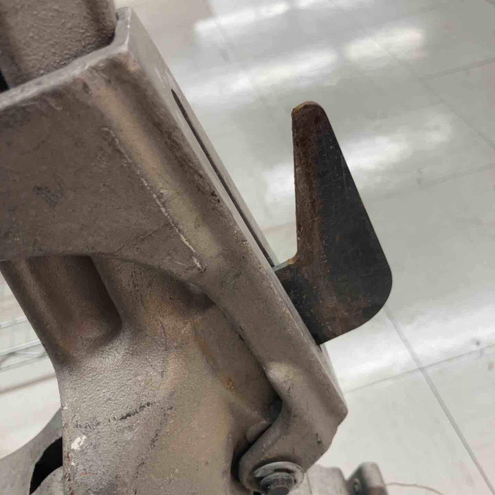 【現状品/店頭受取り限定】◇ケイミュー(KMEW ※旧:クボタ) 屋根材専用切断機  シングルカッター KLKGD【鴻巣店】