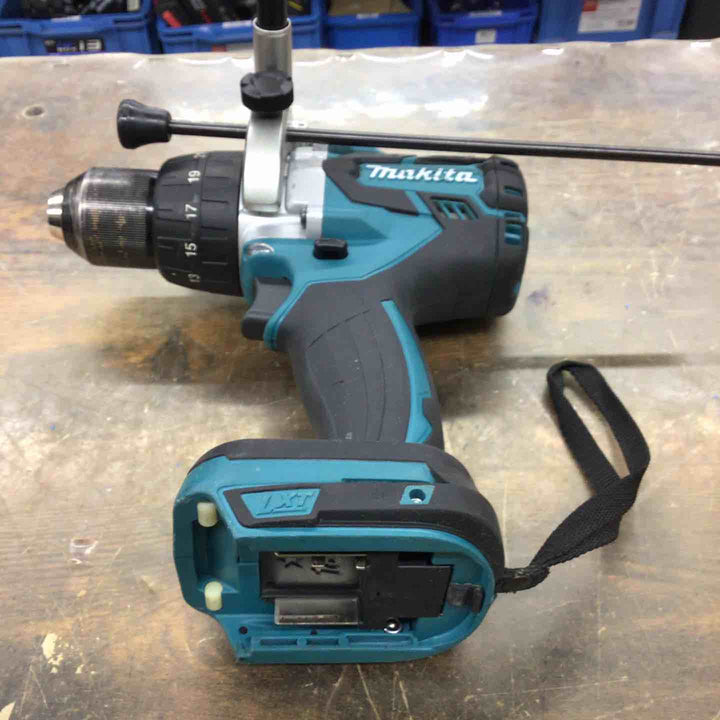 ☆マキタ(makita) コードレス振動ドリルドライバー HP481DZ【戸田店】