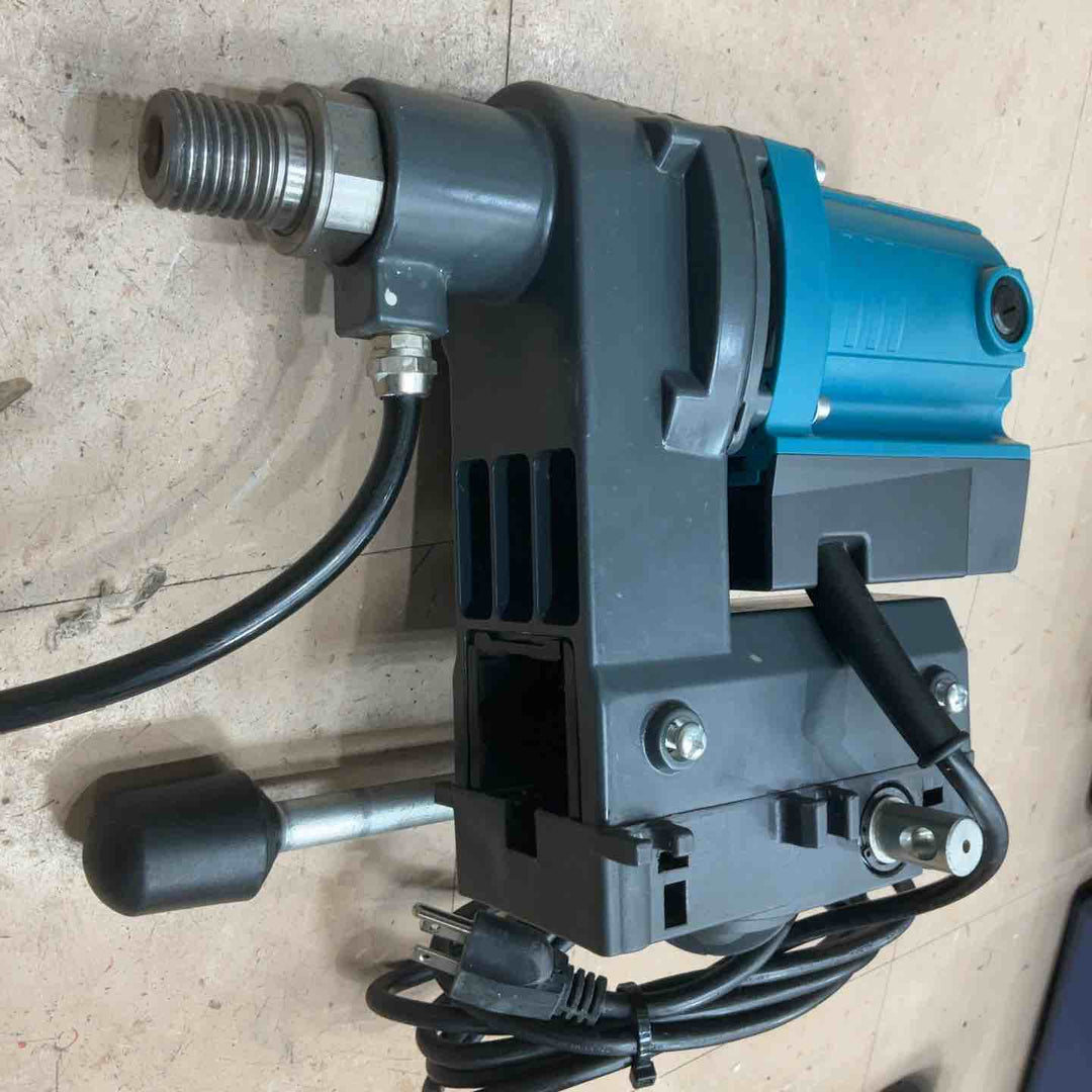 【店頭受取り限定】★マキタ(makita) コアドリル DM122【草加店】