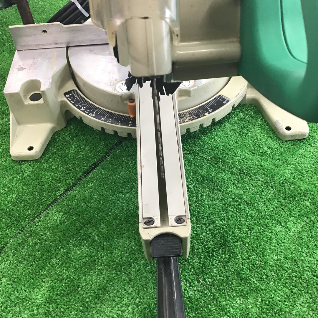 ○マキタ(makita) スライドマルノコ AC100V のこ刃径190mm M244【桶川店】