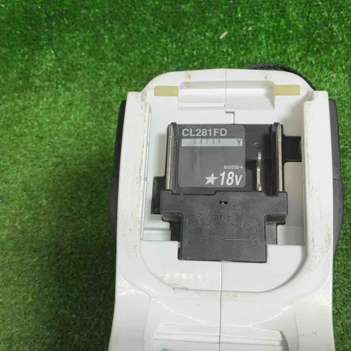 マキタ(makita) コードレスクリーナー CL281FDZCW【藤沢店】