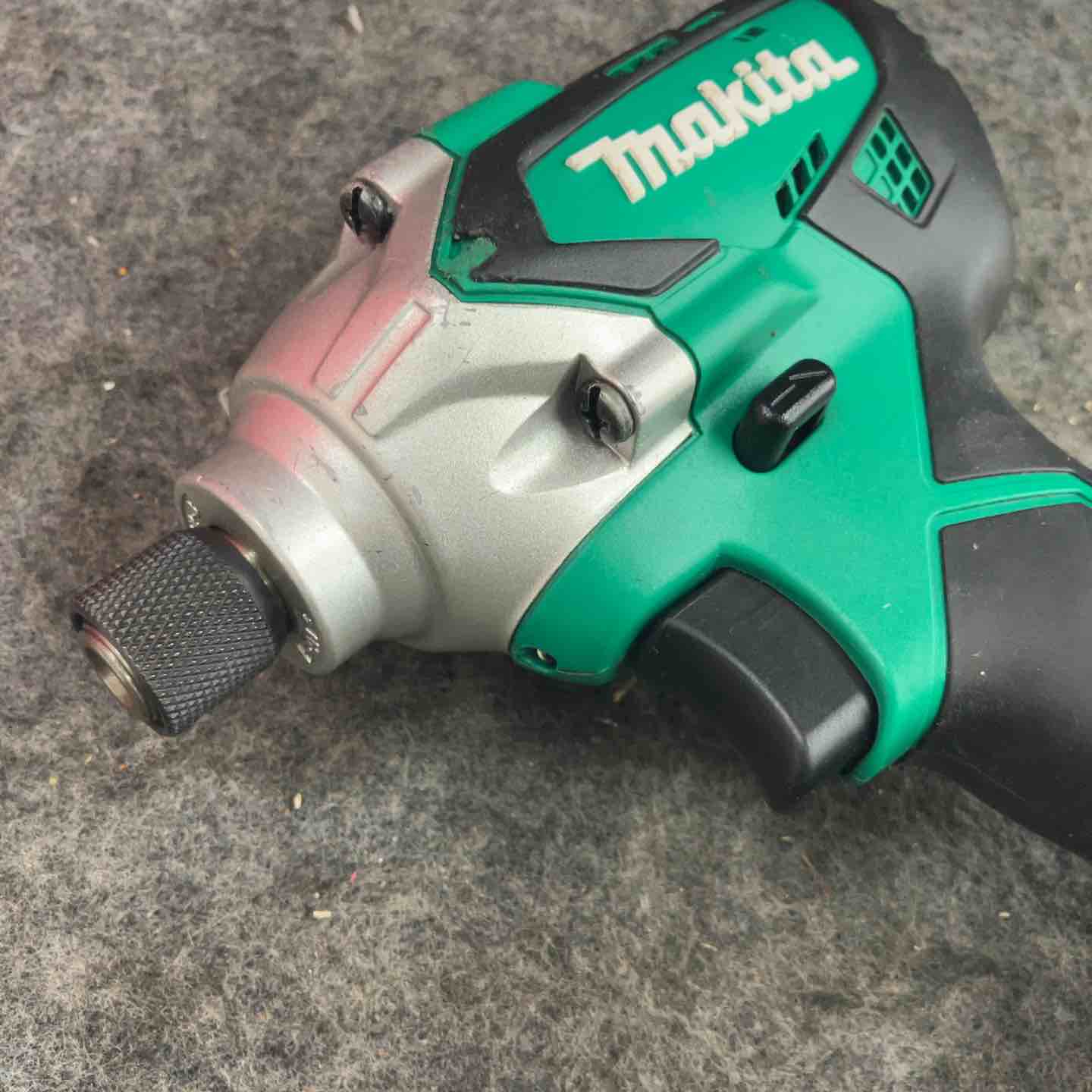 ◇マキタ(makita) コードレスインパクトドライバー MTD001DSAX【鴻巣店