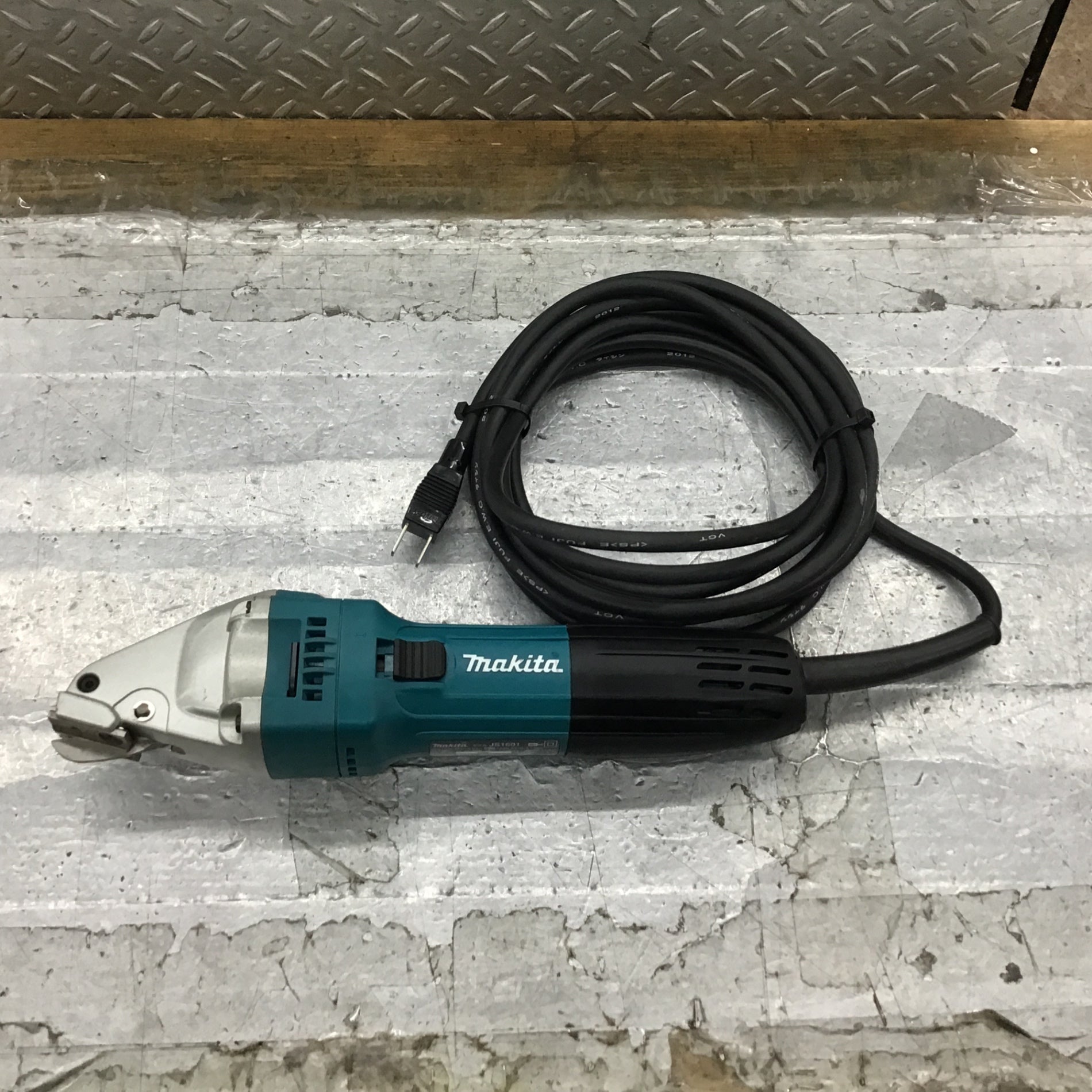 ☆マキタ(makita) ストレートシャー JS1601【所沢店】