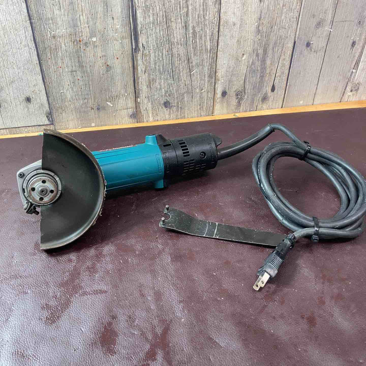 【中古品】マキタ(makita) ディスクグラインダ 低速高トルク ブレーキ付 100mm 9533BLA【東大和店】