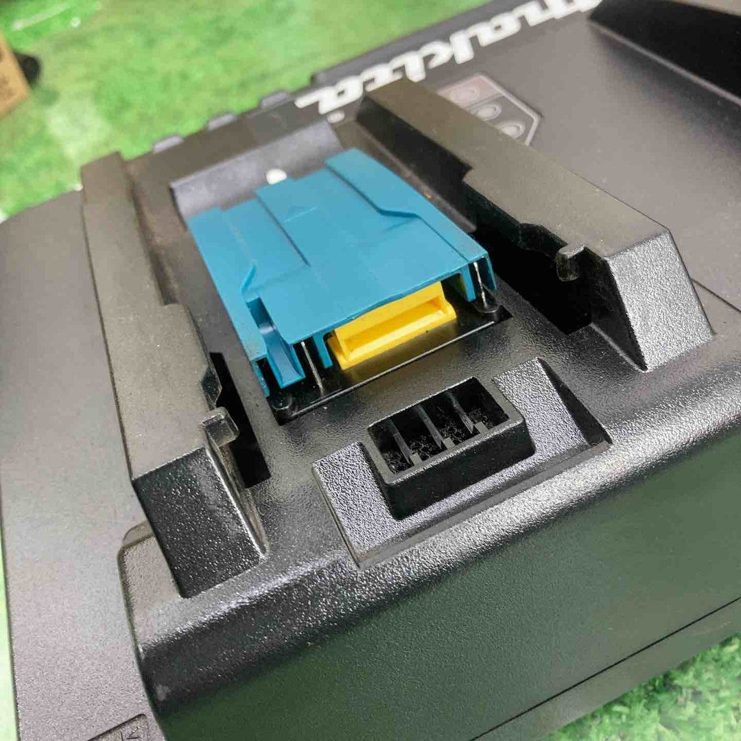 マキタ(makita) 2口急速充電器 DC18RD【町田店】