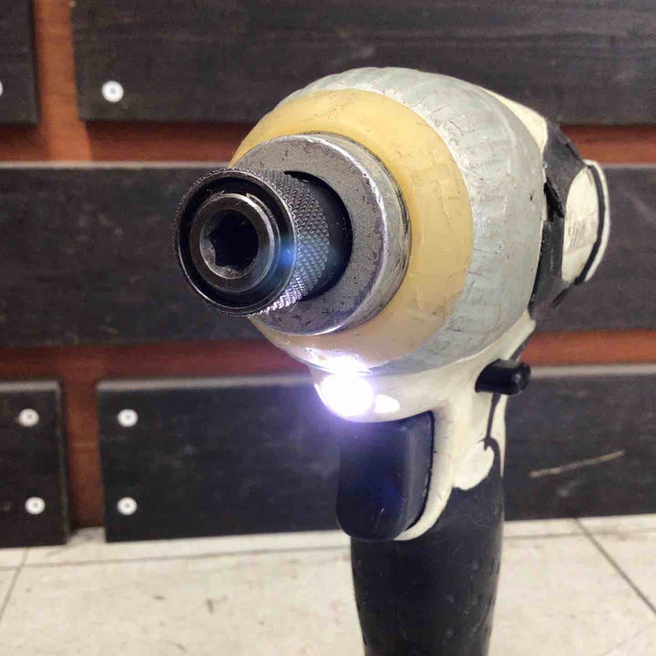 【現状品】 マキタ/makita コードレスインパクトドライバー TD131DRFXW 【鴻巣店】