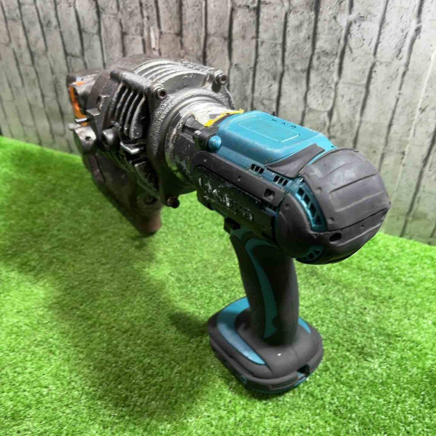 オグラ HPC-N188W コード式 パンチャー【市川行徳店】【店頭取引限定】【中古】管理番号：IT152S1EPLYE コードレスパンチャー（可倒式） | HPC-NF188WBL