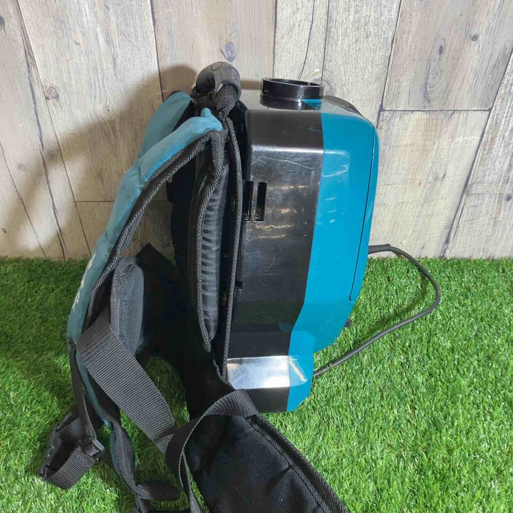 【中古品】☆マキタ(makita) コードレス背負い集じん機 VC260DZ　本体のみ【戸田店】