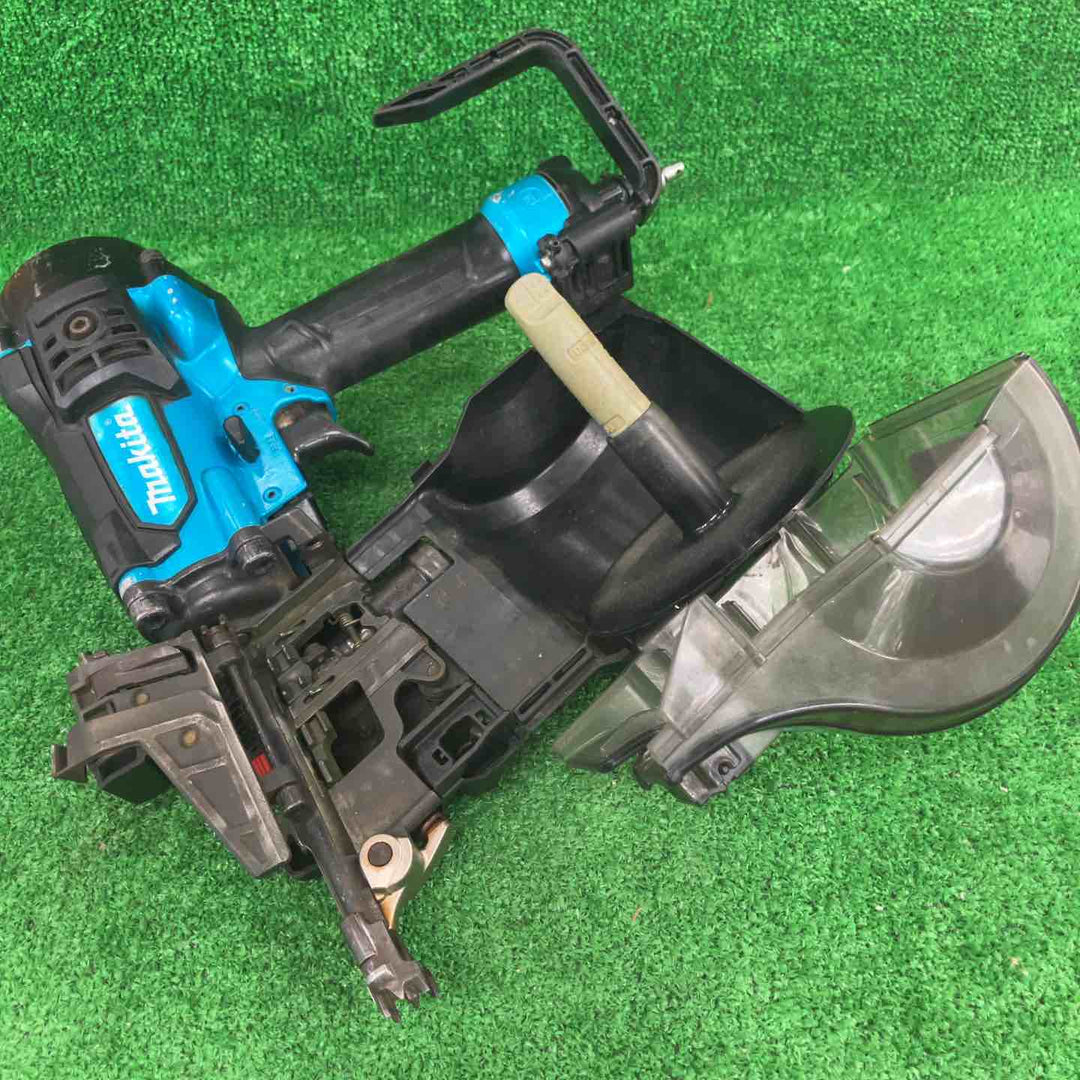 ★マキタ(makita) 高圧エア釘打ち機 AN933HM【川崎店】