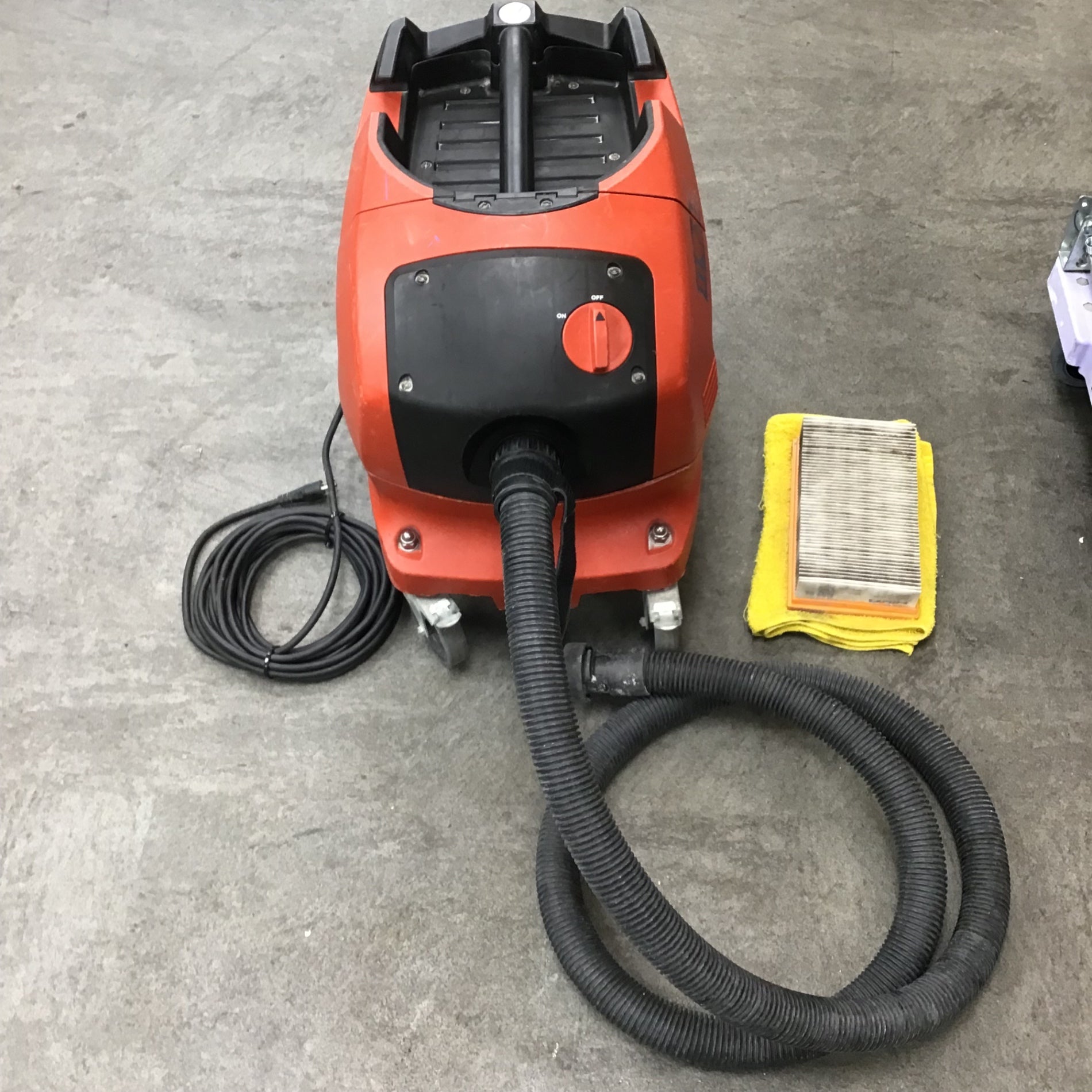 〇ヒルティ(HILTI) バキュームクリーナー VC-20U 集じん機【川崎店】