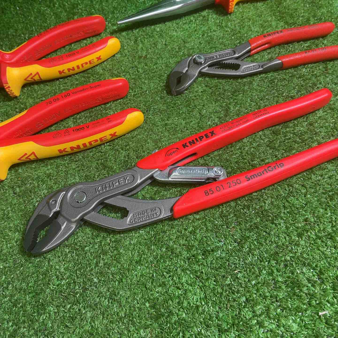 KNIPEX   ラジオペンチ　ニッパー　ウォータポンププライヤー　まとめて5点セット【藤沢店】