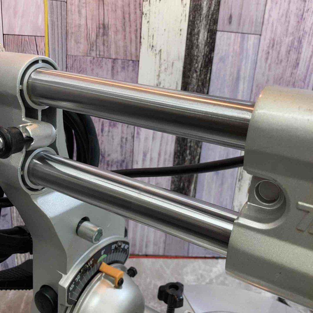 【中古品】★マキタ makita 190mm スライドマルノコ LS0717FL 標準付属品なし【八潮店】