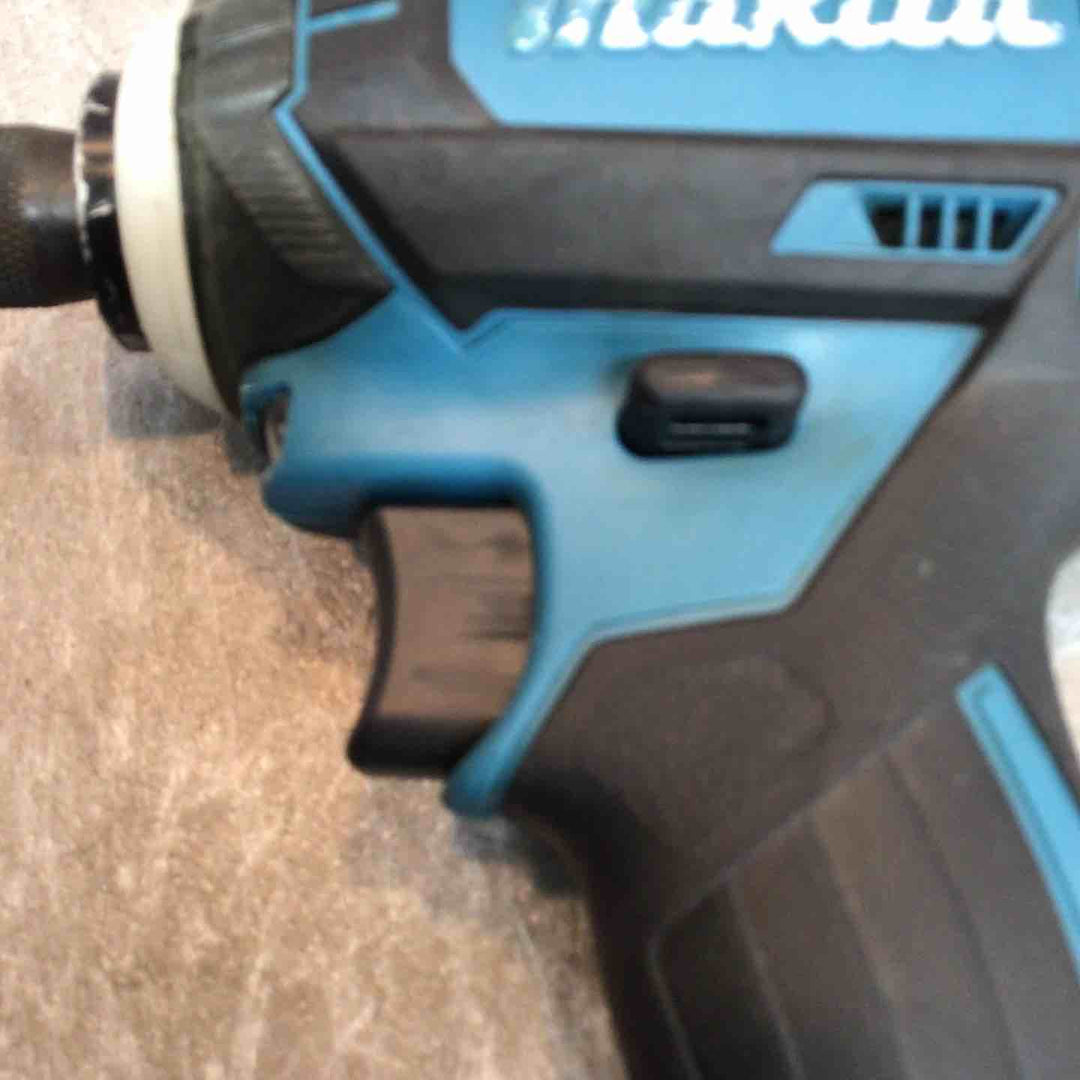 ★マキタ(makita) コードレスインパクトドライバー TD149DZ【八潮店】