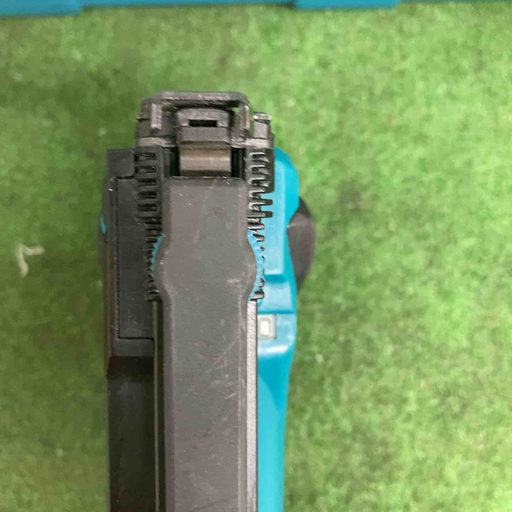 ★マキタ(makita) コードレスタッカー ST421DZK【町田店】
