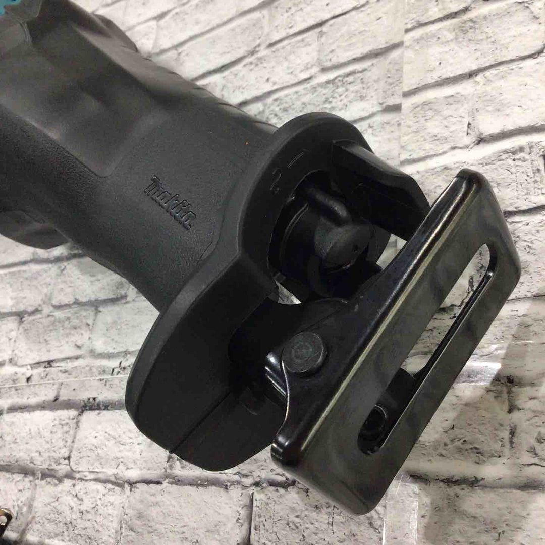 ★マキタ(makita) レシプロソー JR3061T【川口店】