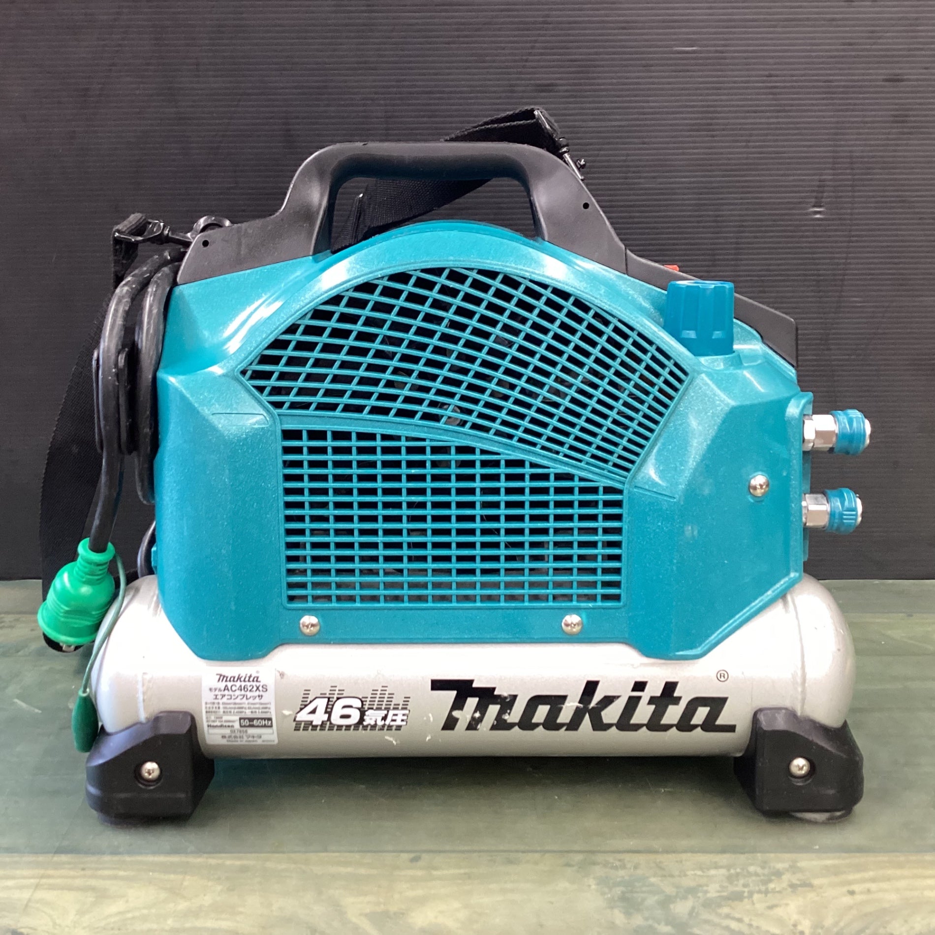 マキタ MAKITA エアコンプレッサー AC400X リサイクルショップ宮崎屋佐土原店R4.12.5 - 宮崎県のその他