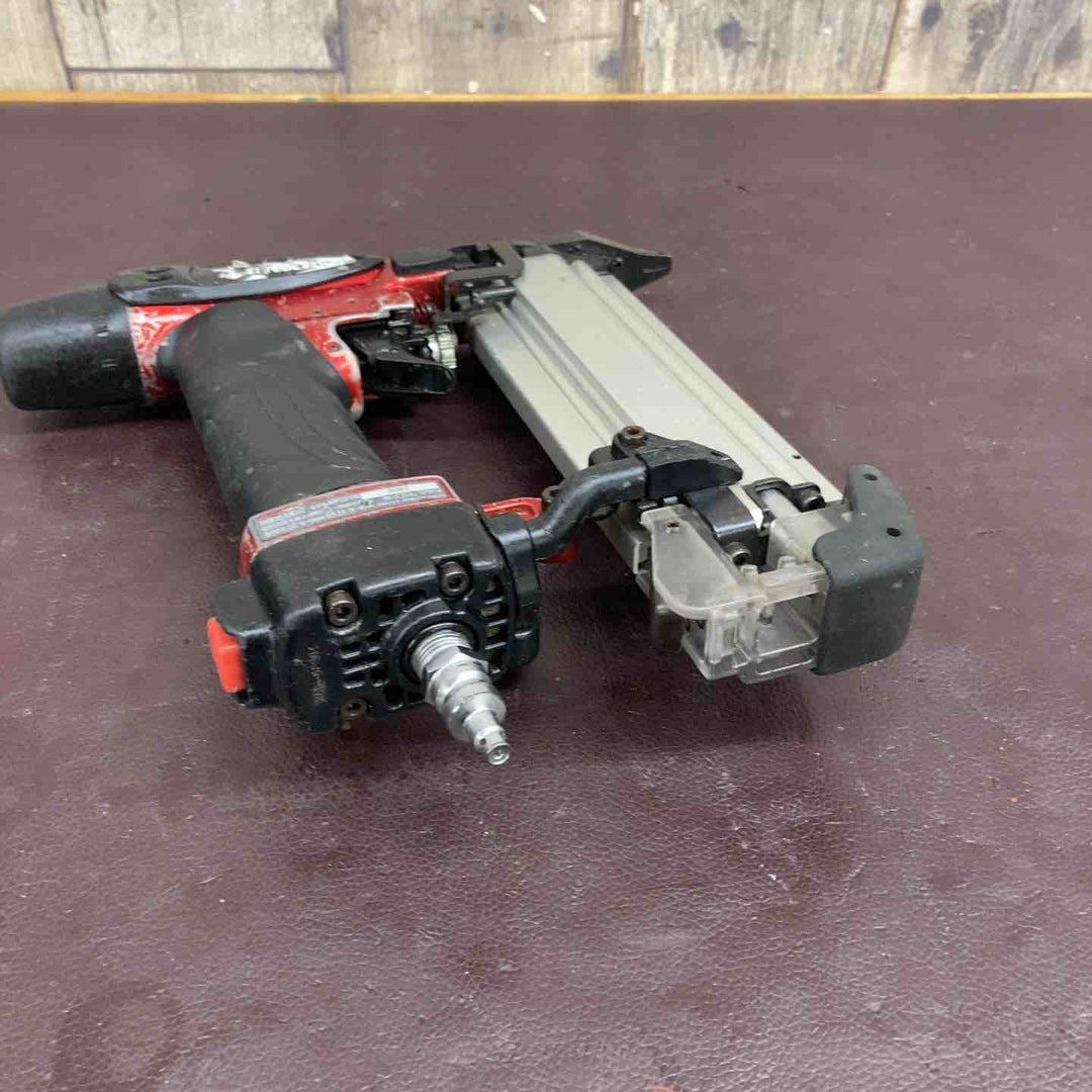 【中古品】 マキタ(makita) 高圧フィニッシュネイラ AF551H 【東大和店】