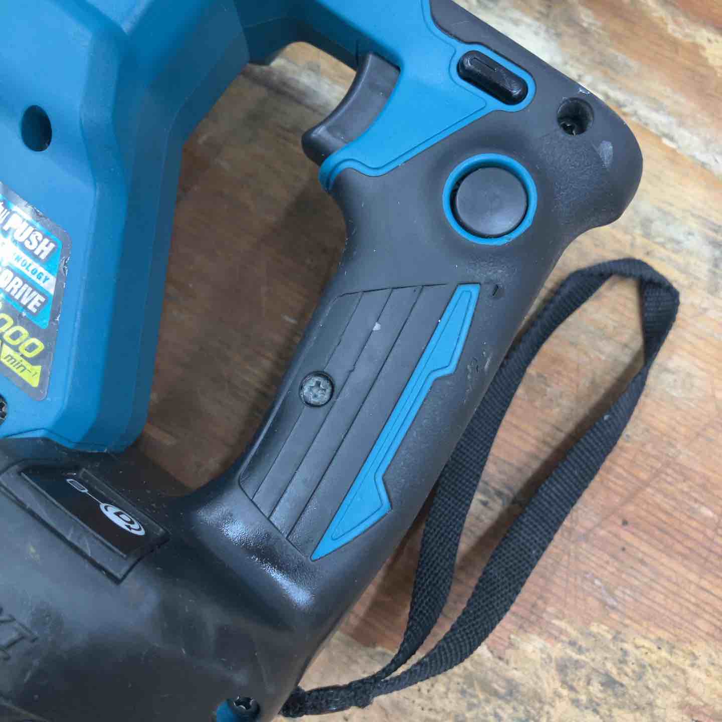 ☆マキタ(makita) コードレスオートパックスクリュードライバー