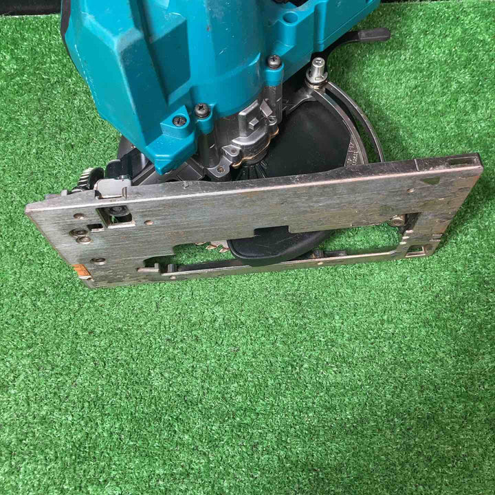 ★マキタ(makita) コードレス丸のこ HS002GZ【岩槻店】