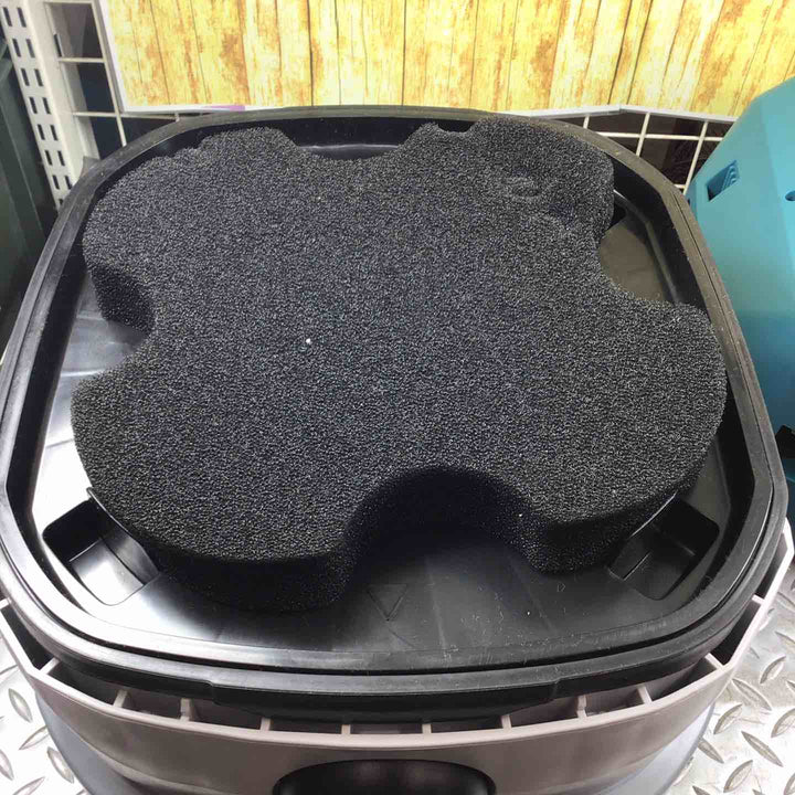 ★マキタ(makita) 集じん機 乾式 VC0830【川崎店】