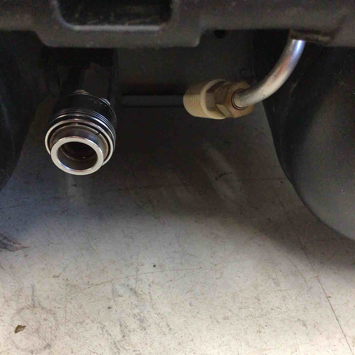 【中古品】 マックス/MAX エアコンプレッサー AK-HH1310E_ミリタリーグリーン 【鴻巣店】