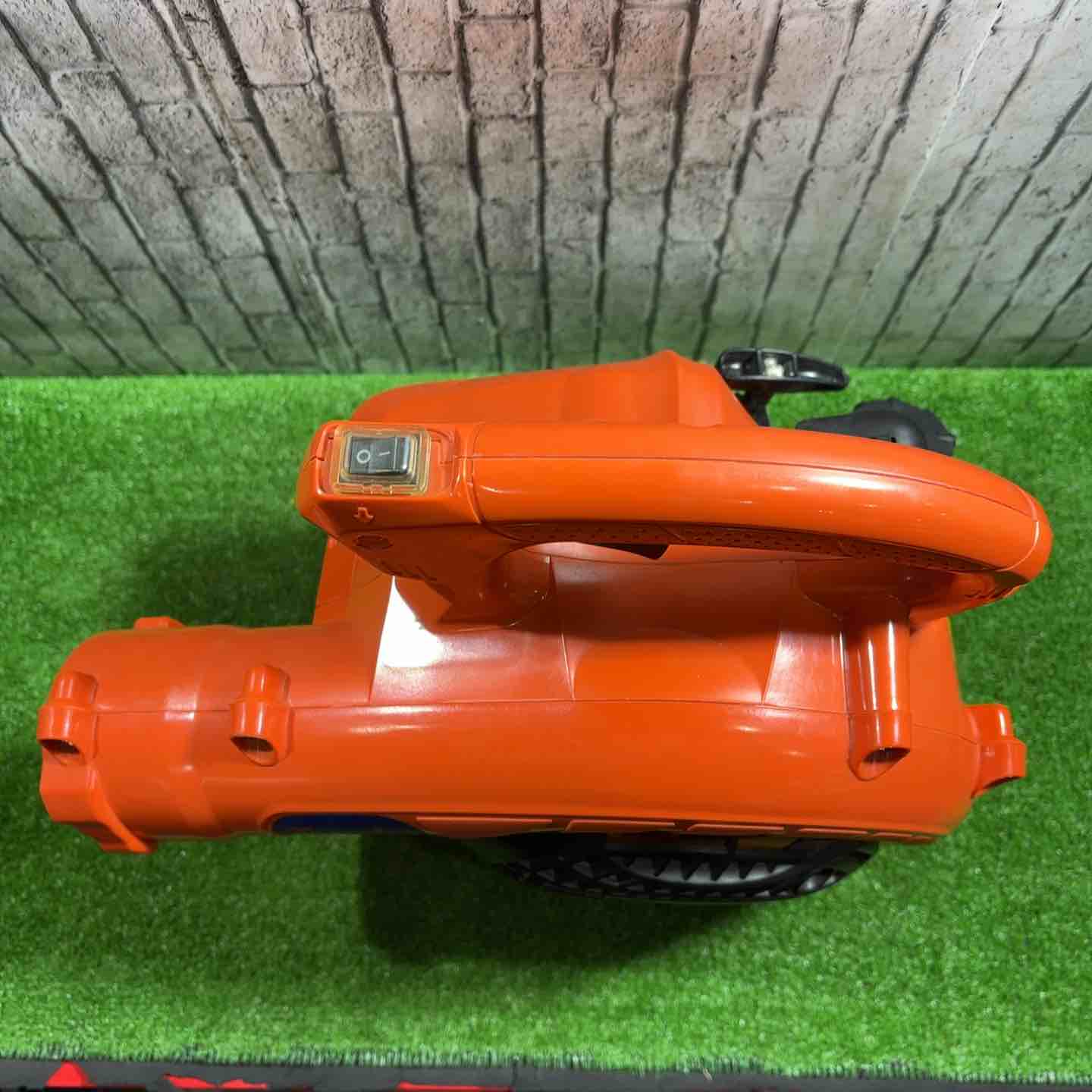 ◇タナカ(Tanaka) エンジンブロワー 23.9cc TRB24EAP【川口店