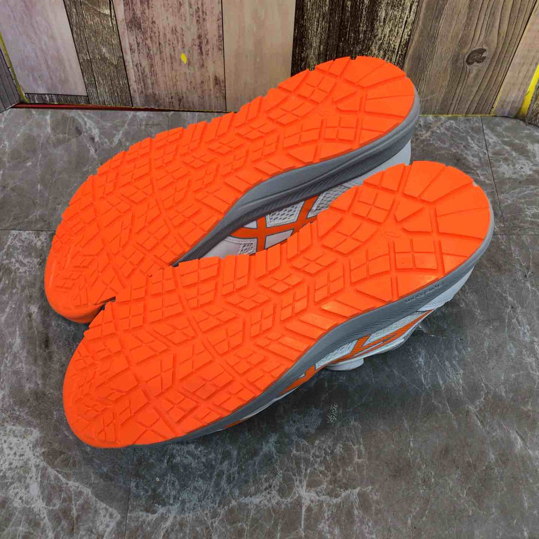 [アシックス] ワーキング 安全靴/作業靴 ウィンジョブCP219 BOA ﾎﾜｲﾄ×ｼｮｯｷﾝｸﾞｵﾚﾝｼ 28.0cm【八潮店】