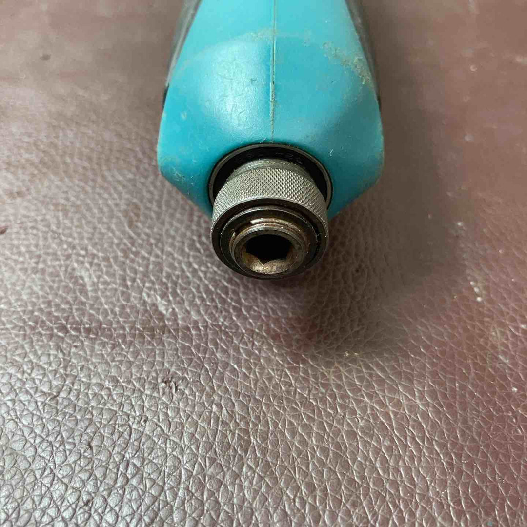 【中古品】 マキタ(makita) 7.2V コードレスペンインパクトドライバ TD021DZ 2個まとめ 本体のみ 【東大和店】
