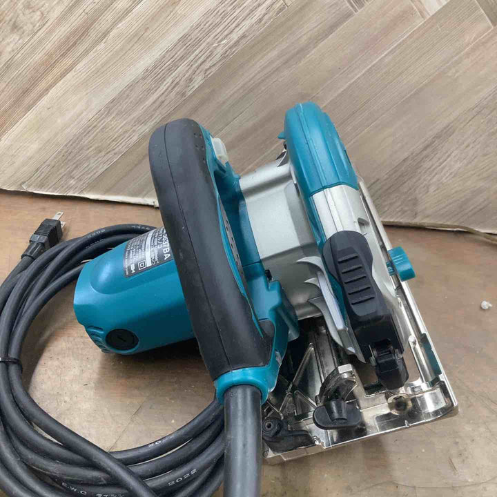 ★マキタ(makita) 電気マルノコ 5637BA【八潮店】