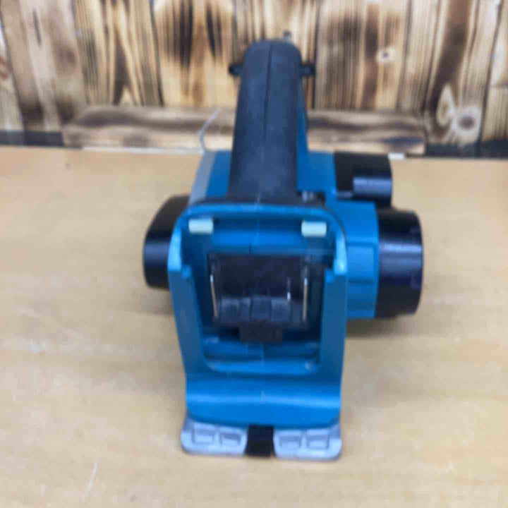 ★マキタ(makita) コードレスカンナ KP180DZ【越谷店】