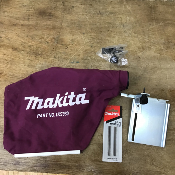 ★マキタ(makita)18V  82mmコードレスカンナ KP181DZ【柏店】