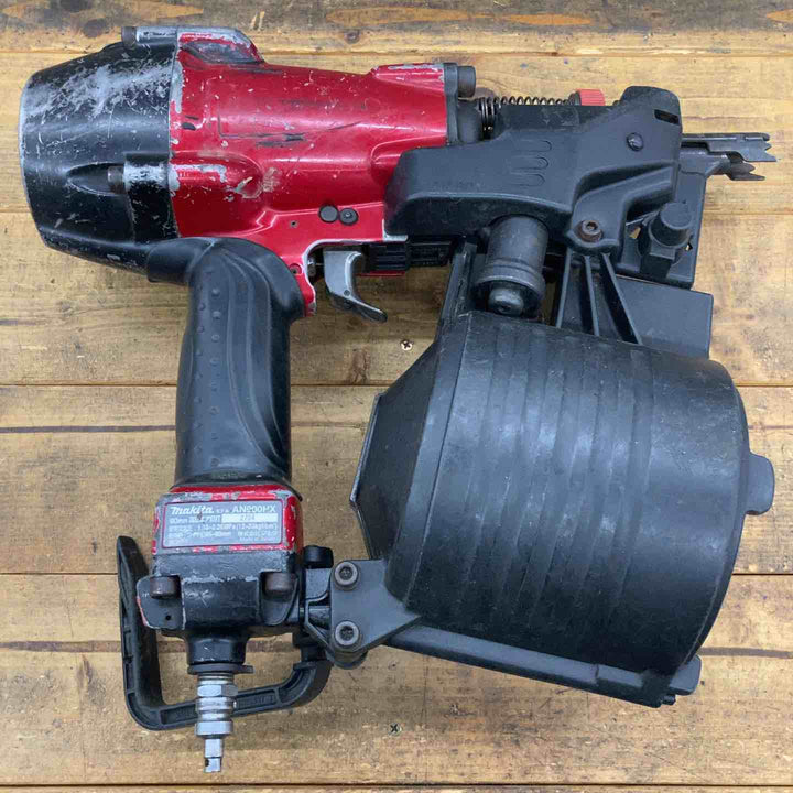 ★マキタ(makita) 高圧エア釘打ち機 AN900HX【所沢店】