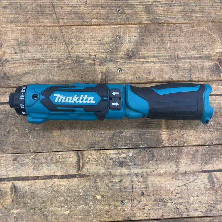★マキタ(makita) コードレスペンドリルドライバー DF012DZ【所沢店】