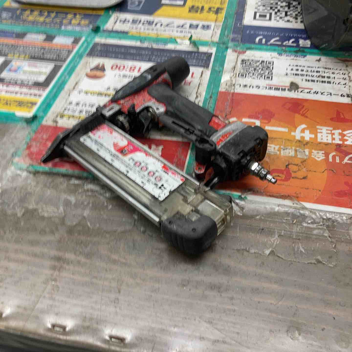 ★マキタ(makita)高圧フィニッシュネイラ AF551H グリップちぎれあり 高圧仕上げ釘【戸田店】