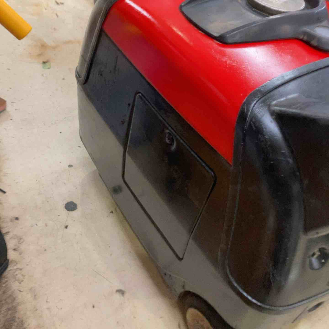 【店頭受取り限定】★新ダイワ(Shindaiwa) インバーター発電機 IEG2800M【町田店】