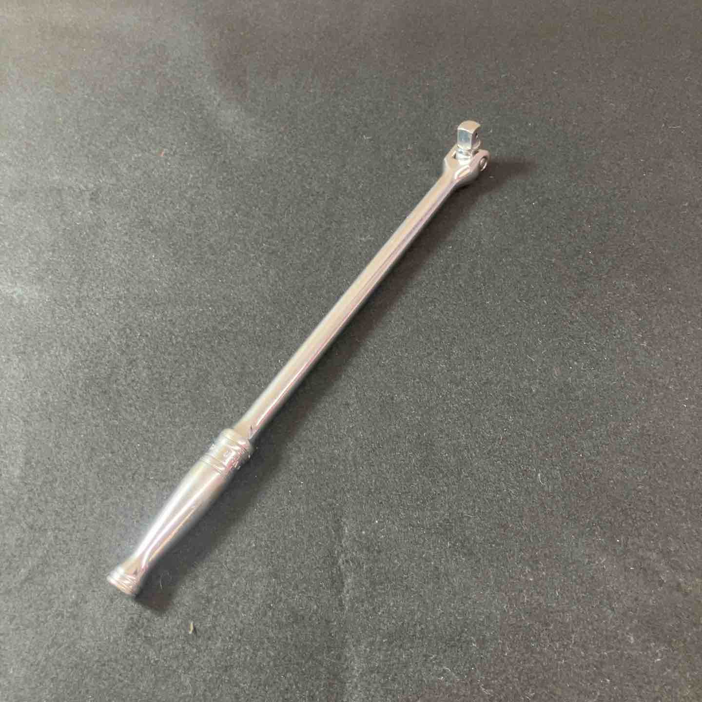 中古品】 スナップオン(Snap-on) 3/8” ブレーカーバー スピンナー