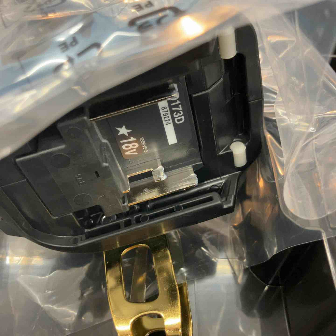 ◇マキタ(makita) コードレスインパクトドライバー TD173DZPB LXT20周年記念限定カラー プレミアムブルー 本体のみ【所沢店】
