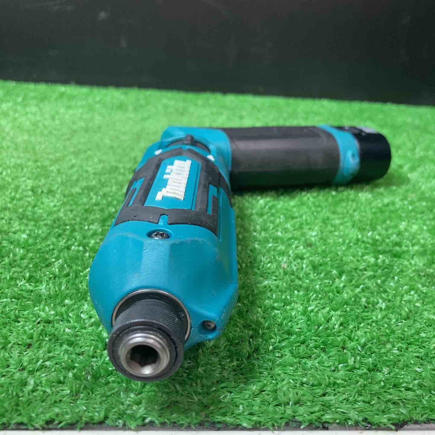 ★マキタ(makita) コードレスペンインパクトドライバー TD022DSHX【岩槻店】 ☆マキタ(makita) コードレスペンインパクトドライバー TD022DSHX 7.2V
