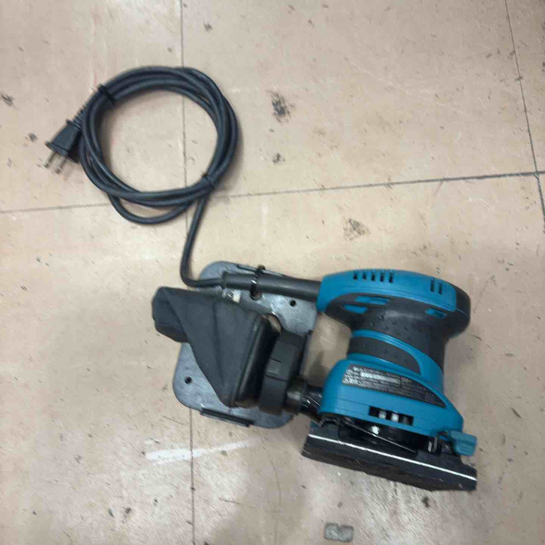 ☆マキタ(makita) 防じんミニサンダ BO4555【草加店】