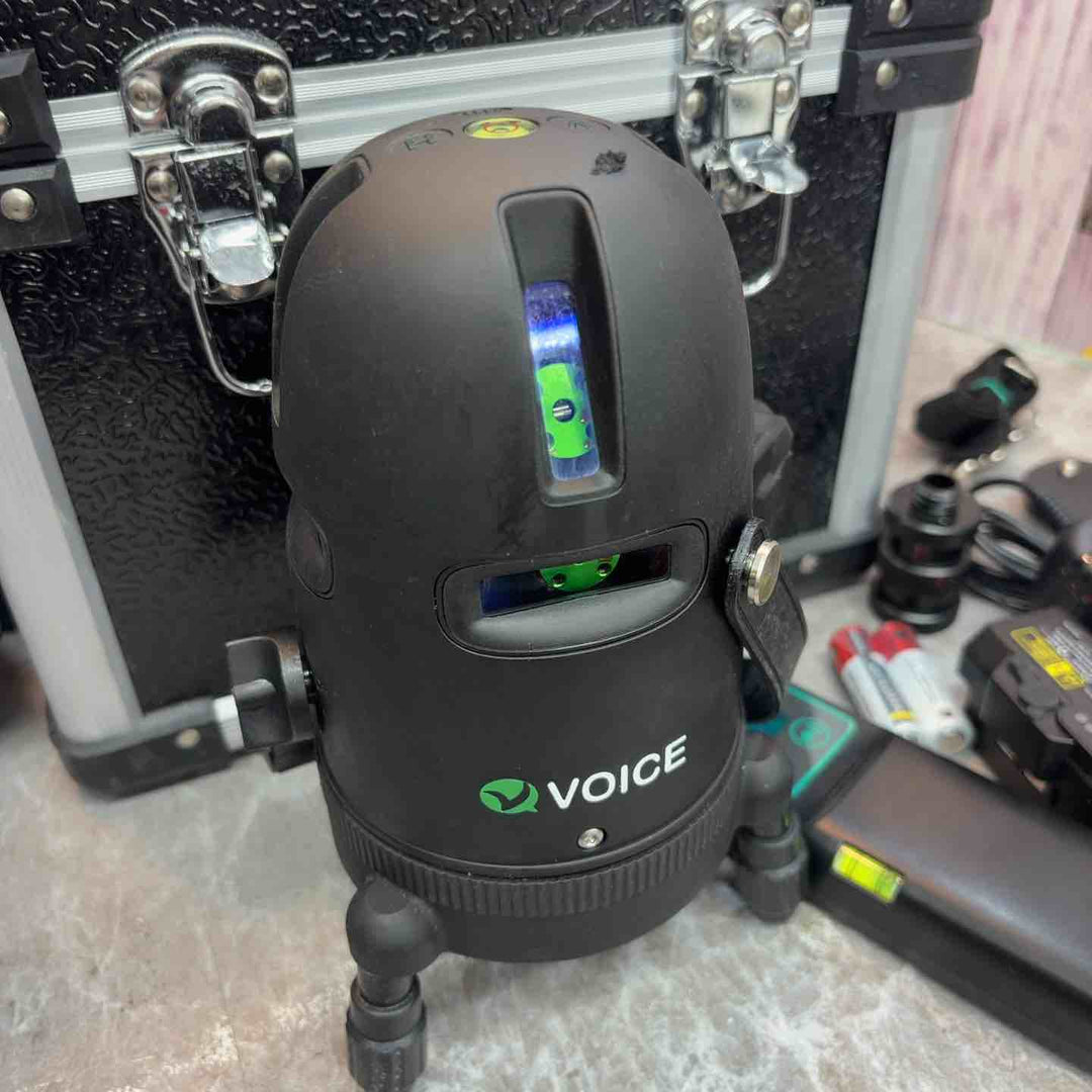 ◇VOICE レーザー墨出し器 フルライングリーンレーザー Model-G8【八潮店】