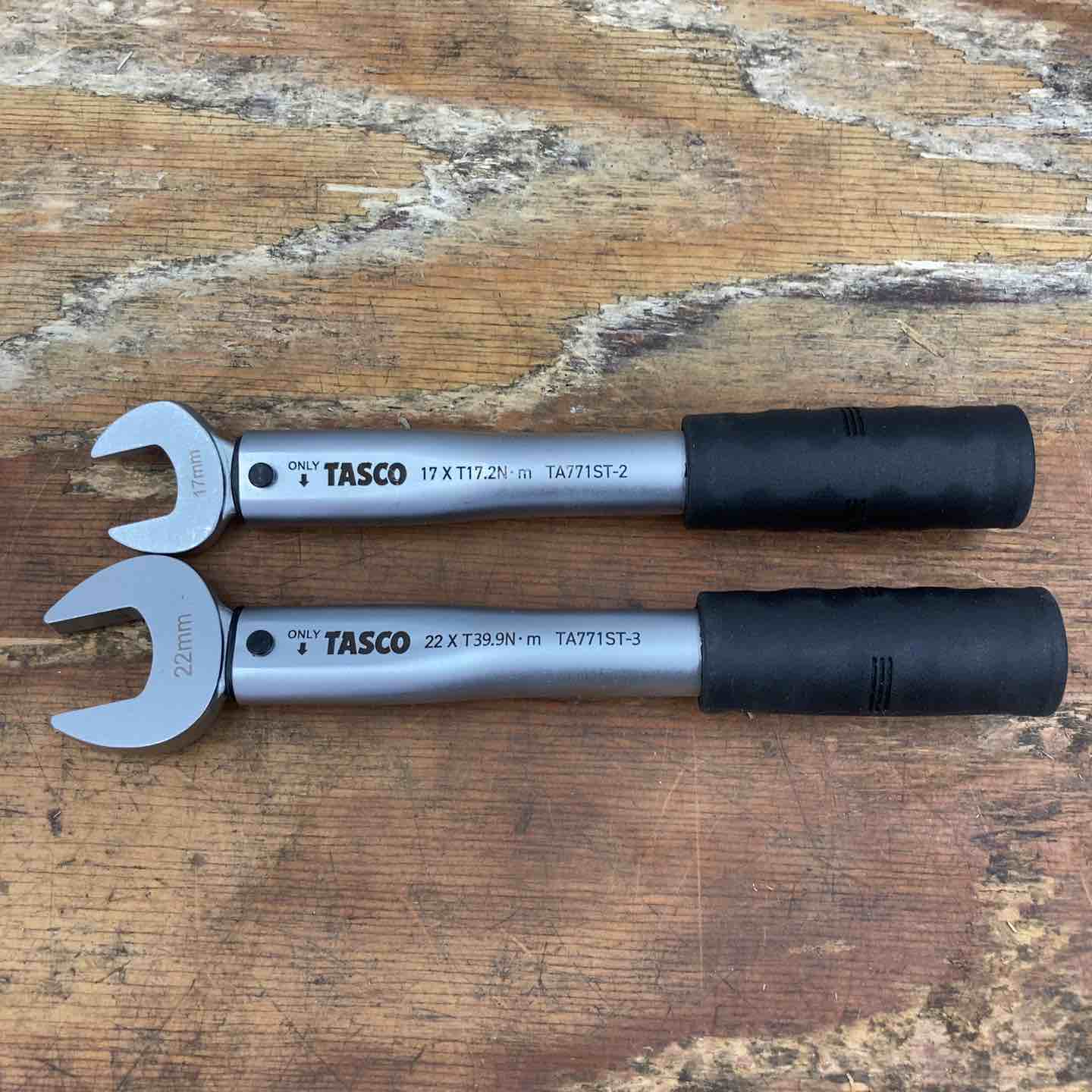 タスコ TA771ST-3/TA771ST-2 トルクレンチ2本セット【野田愛宕店】【店頭取引限定】【中古】管理番号：ITN7Y75HCN14 ▽タスコ トルクレンチ TA771ST-2 TA771ST-3 二本セット【柏店