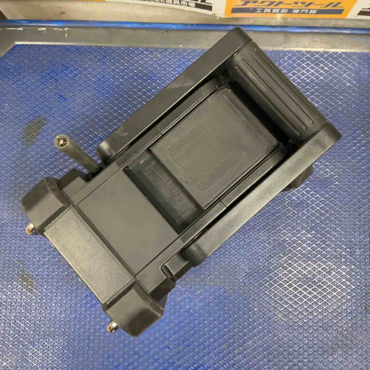 ★マキタ(makita) コードレスラジオ MR108B【草加店】