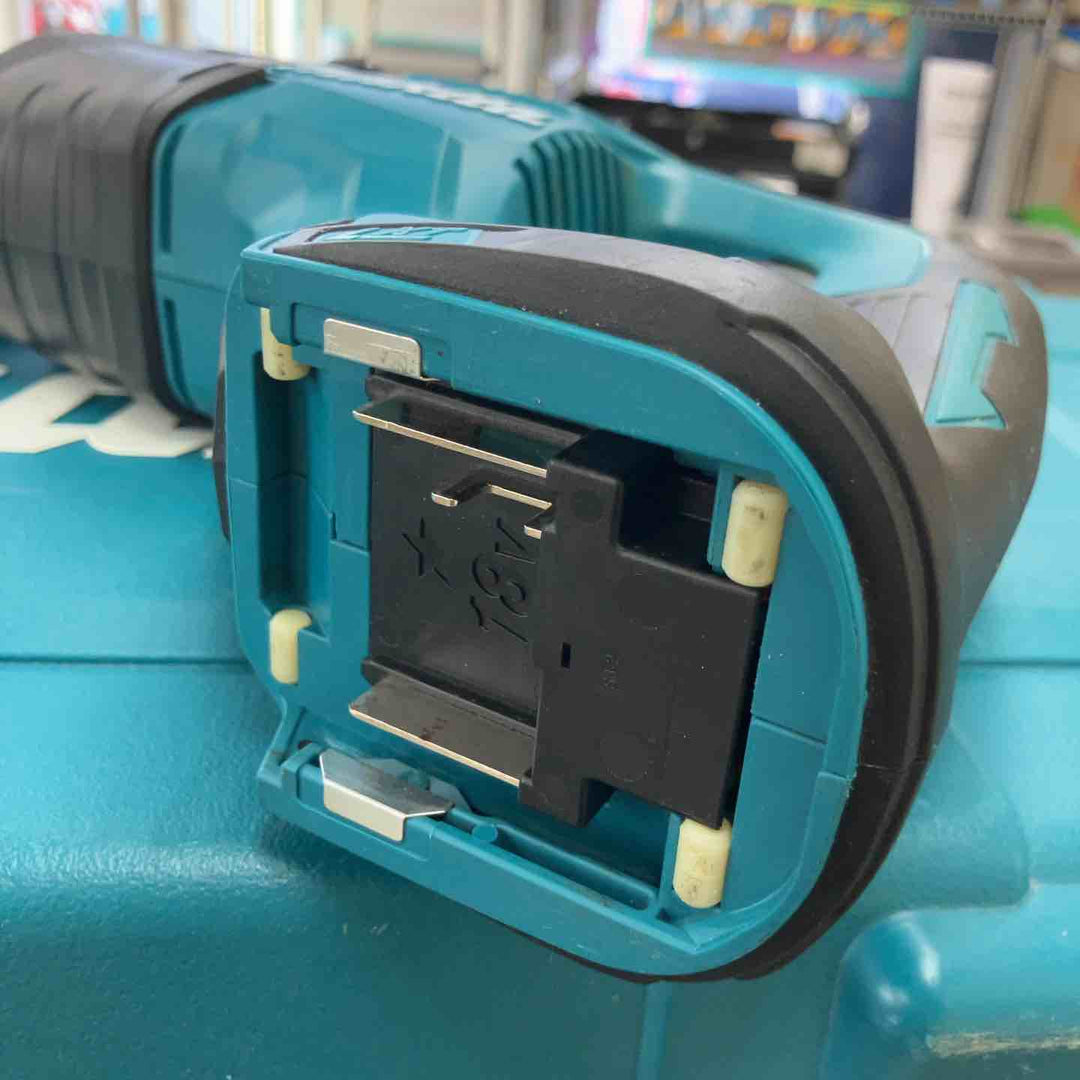 マキタ makita 18V コードレス レシプロソー JR187DZK セーバーソー 【鴻巣店】