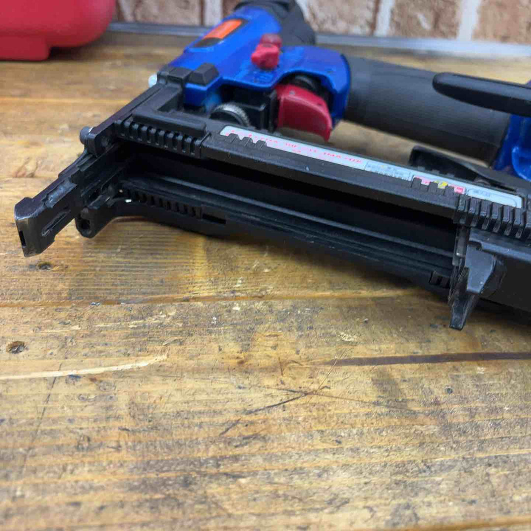 【中古品】マックス(MAX) フロアタッカー HA-38F2(D)/4MAフロア【所沢店】