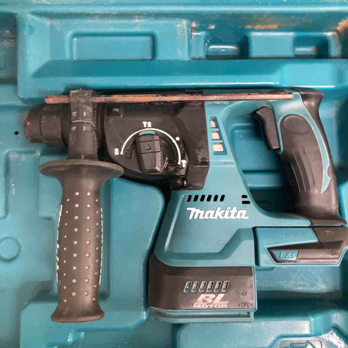 ☆マキタ(makita) コードレスハンマドリル HR244DZ【町田店】 – アクト