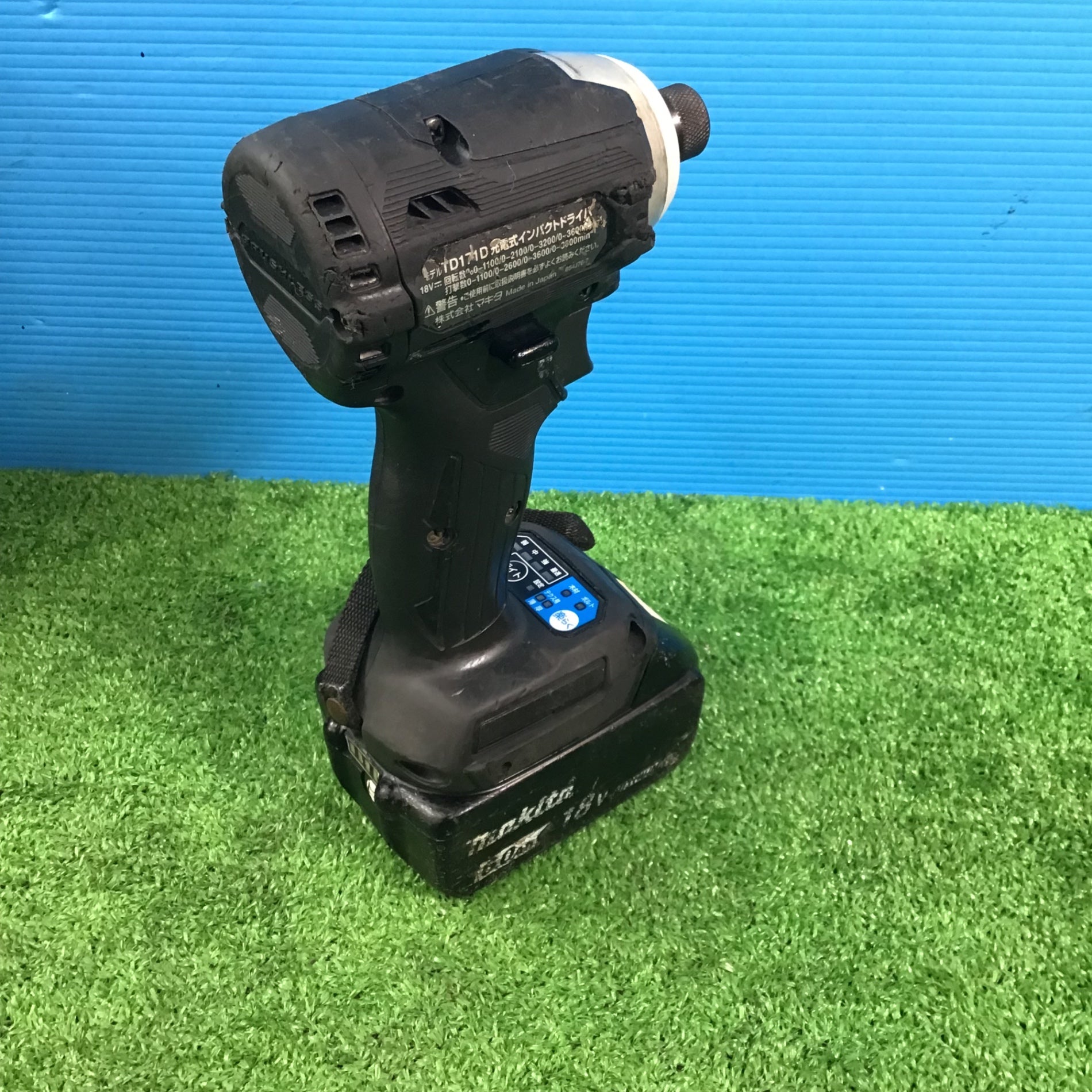 中古品】makita(マキタ) 充電式インパクトドライバ TD171DRGXB 電動 
