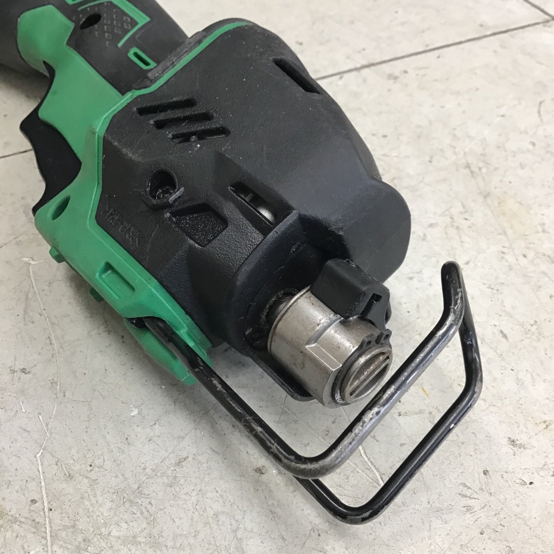 中古品】 ハイコーキHIKOKI ※旧:日立工機) 小型セーバーソー CR12VY(N