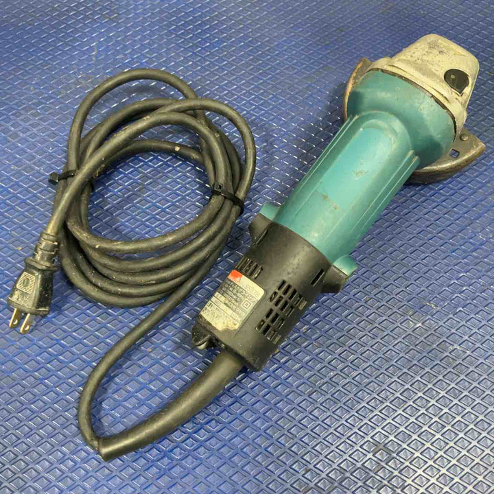 ☆マキタ(makita) 100mmディスクグラインダ 9533B【草加店】