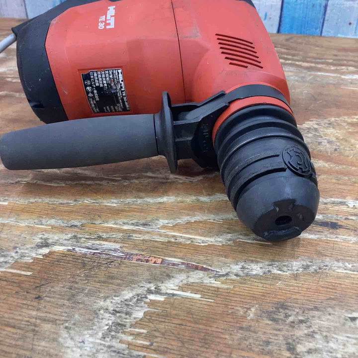 ★ヒルティ(HILTI) コード式ロータリーハンマー TE30【柏店】